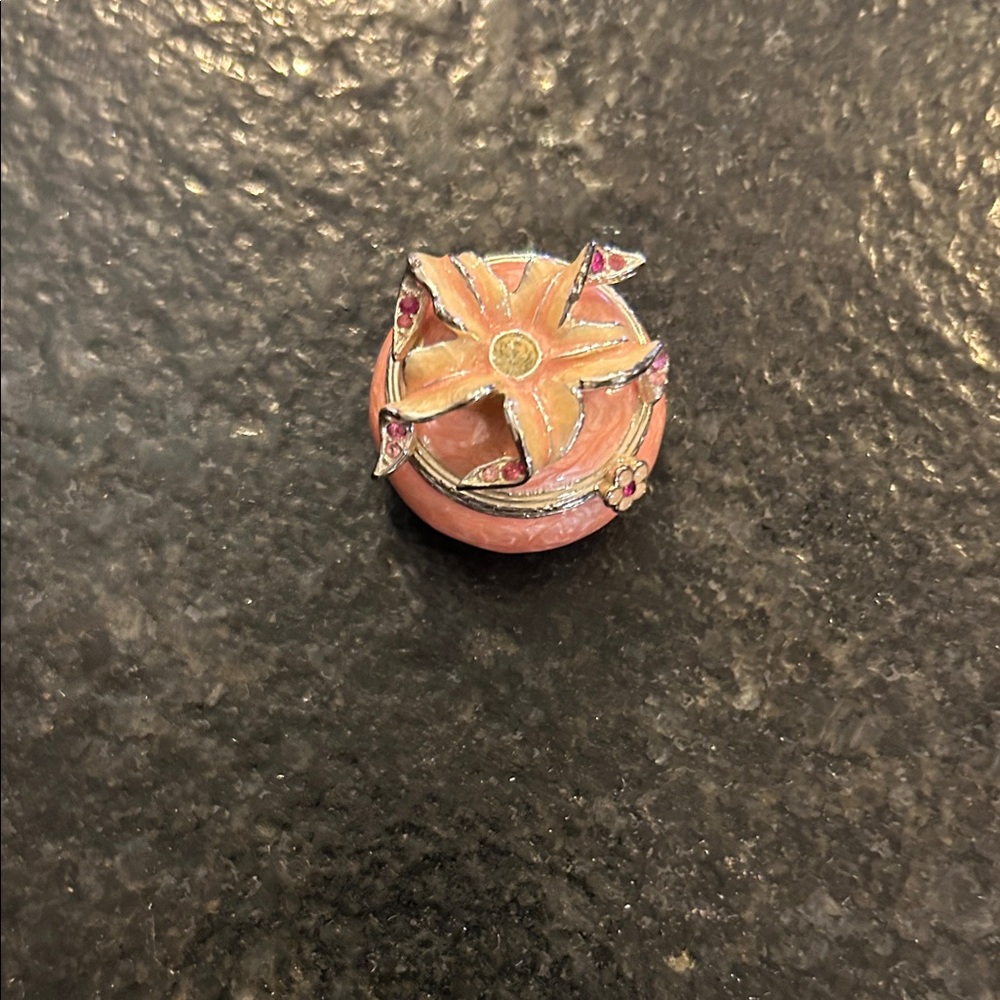 Jay Strongwater Tiny Pink box with crystals and flower on top